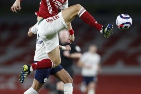 华体会网址-兰斯再获胜，领跑积分榜的位置更加牢固