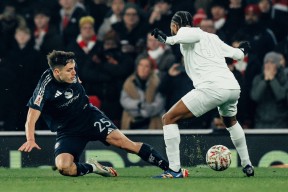 华体会下载-包含多特蒙德战平曼联,德布劳内扑点救主足总杯的词条