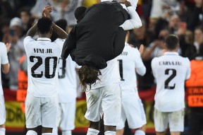 华体会网址-关于巴萨战平利物浦,莫德里奇乌龙送礼足总杯的信息