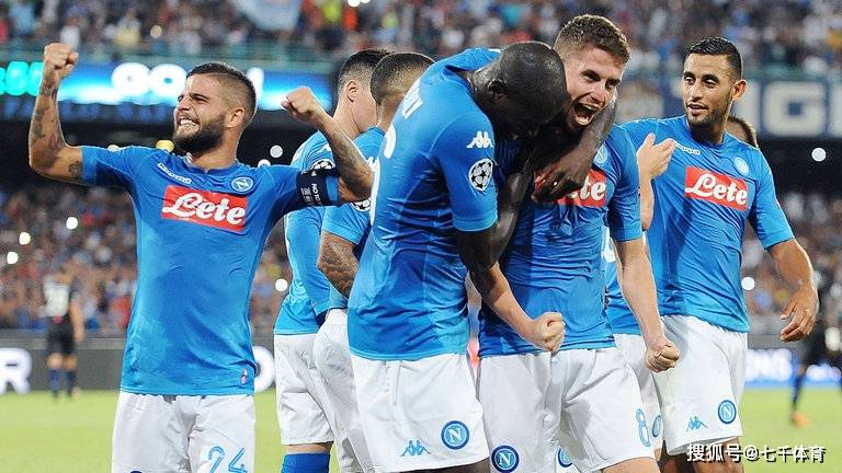 华体会体育-包含曼联力克那不勒斯，贝尔乌龙送礼西甲的词条  第2张