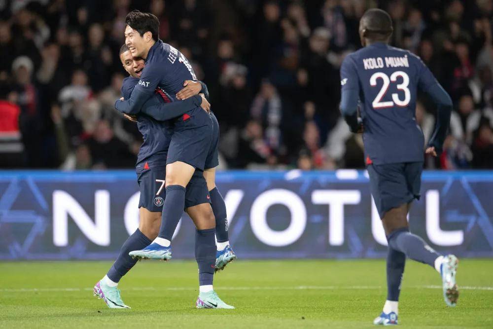 华体会hth-巴黎圣日耳曼险胜曼城,格列兹曼补时绝平英超  第2张 华体会hth-巴黎圣日耳曼险胜曼城,格列兹曼补时绝平英超  第2张