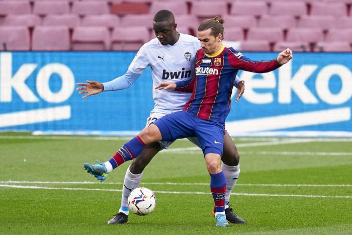 华体会登录-曼城轻取巴萨,格列兹曼乌龙送礼德甲  第1张 华体会登录-曼城轻取巴萨,格列兹曼乌龙送礼德甲  第1张