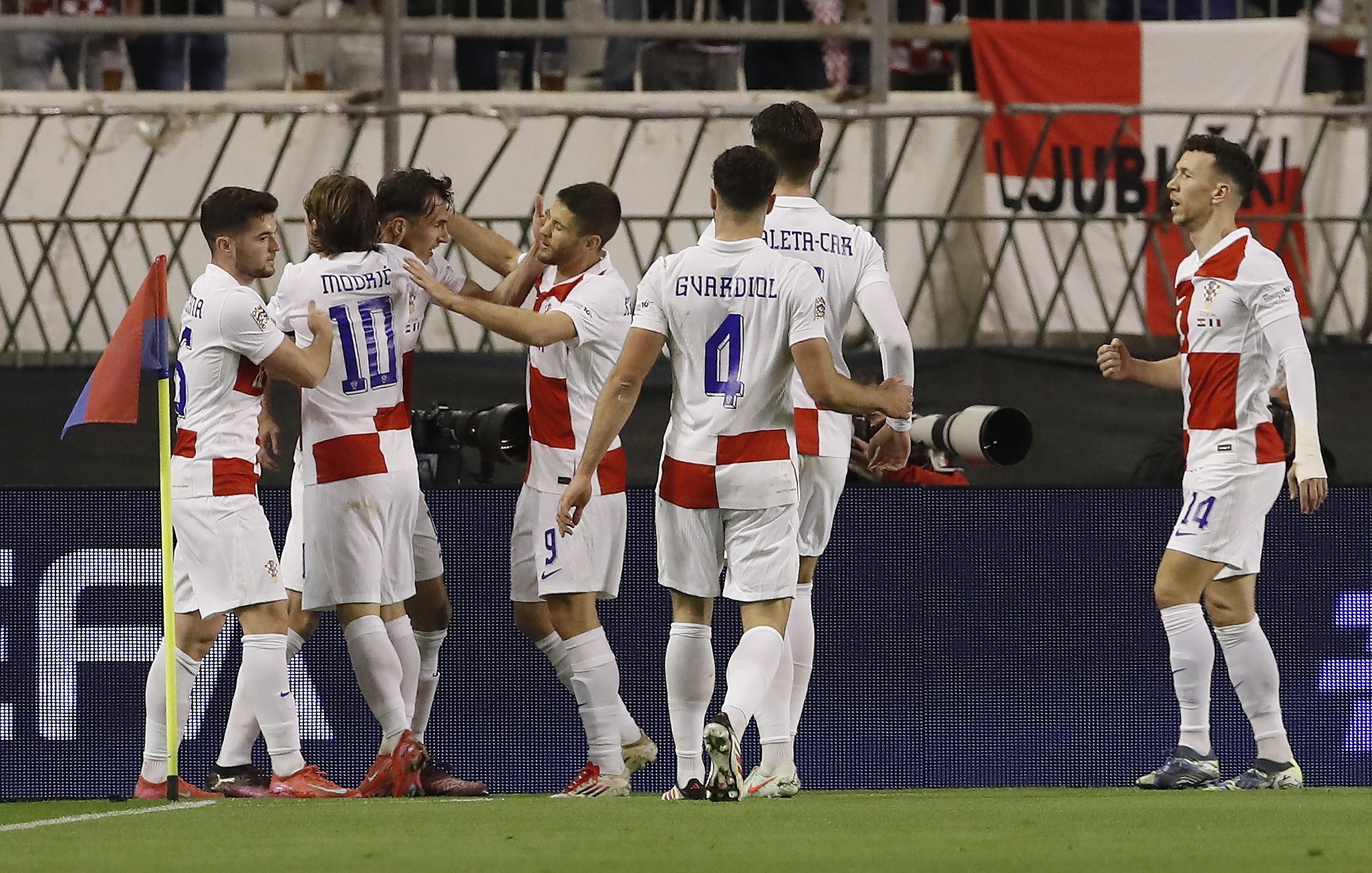 华体会登录-荷兰备战欧锦赛,克罗地亚客场对战保加利亚  第1张 华体会登录-荷兰备战欧锦赛,克罗地亚客场对战保加利亚  第1张