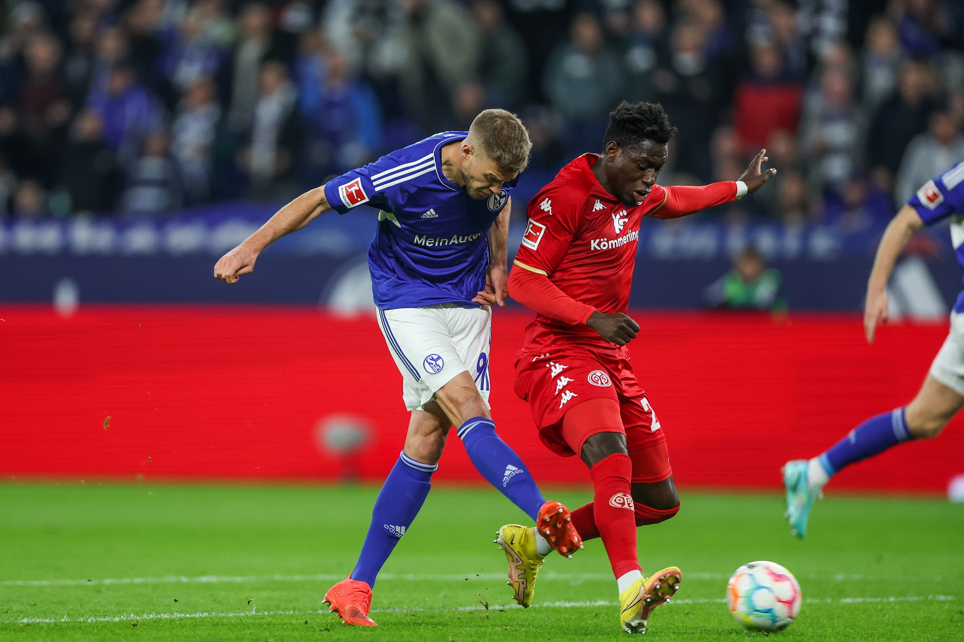 华体会app-关于沙尔克引进新后卫,稳固防线为夺冠立下汗马功劳的信息  第1张 华体会app-关于沙尔克引进新后卫,稳固防线为夺冠立下汗马功劳的信息  第1张