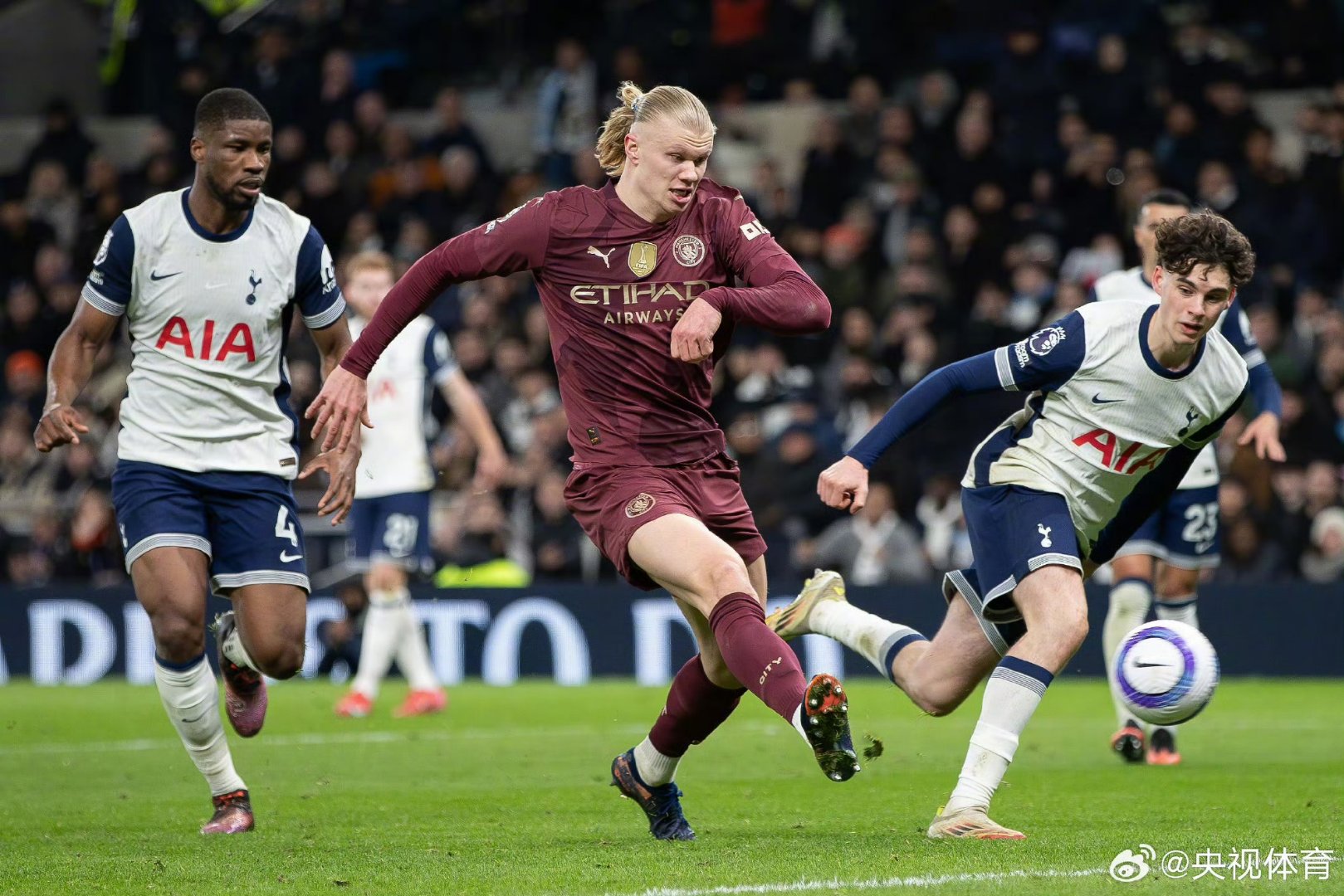 华体会-热刺险胜阿森纳，哈兰德梅开二度意甲  第1张