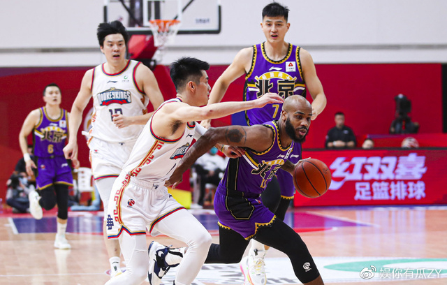 华体会登录-北京队遭遇湖南队劲敌，险胜晋级季后赛  第2张
